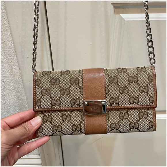 Authentic Gucci GG Canvas Long Wallet with chain - Picture 7 of 15
